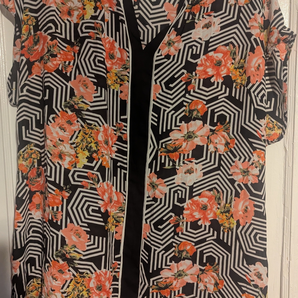 DR2 Black and Pink Floral Blouse